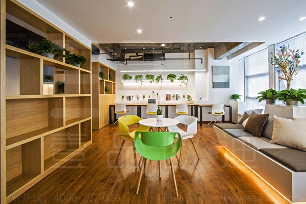 现代办公家具打造出来一个世外桃源般的办公环境-loft风格